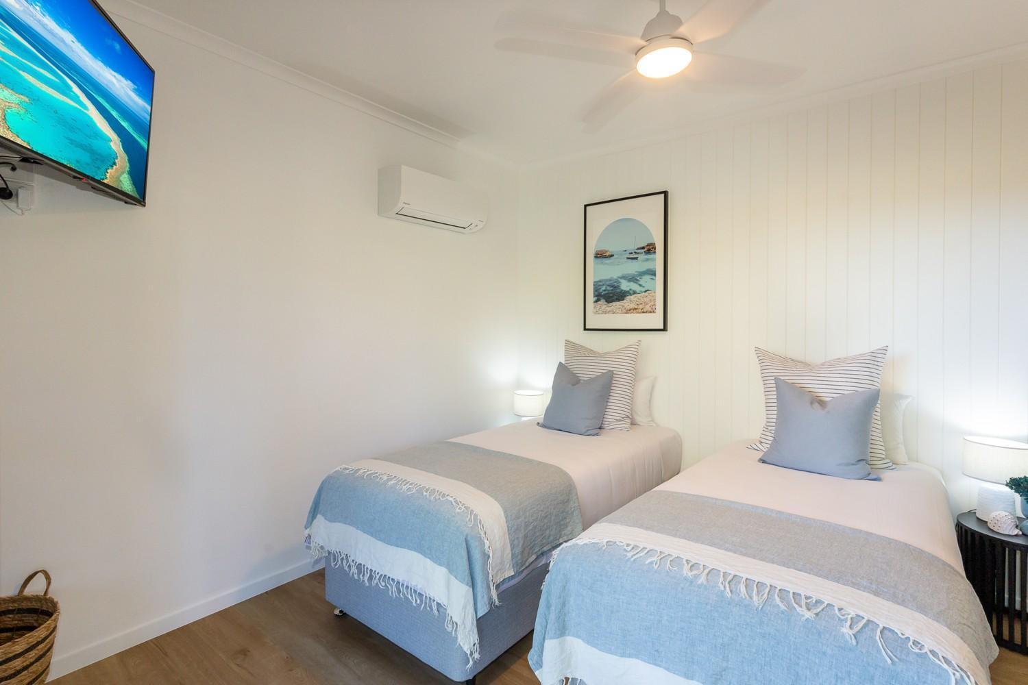 Casuarina Cove Apartments ハミルトン・アイランド エクステリア 写真