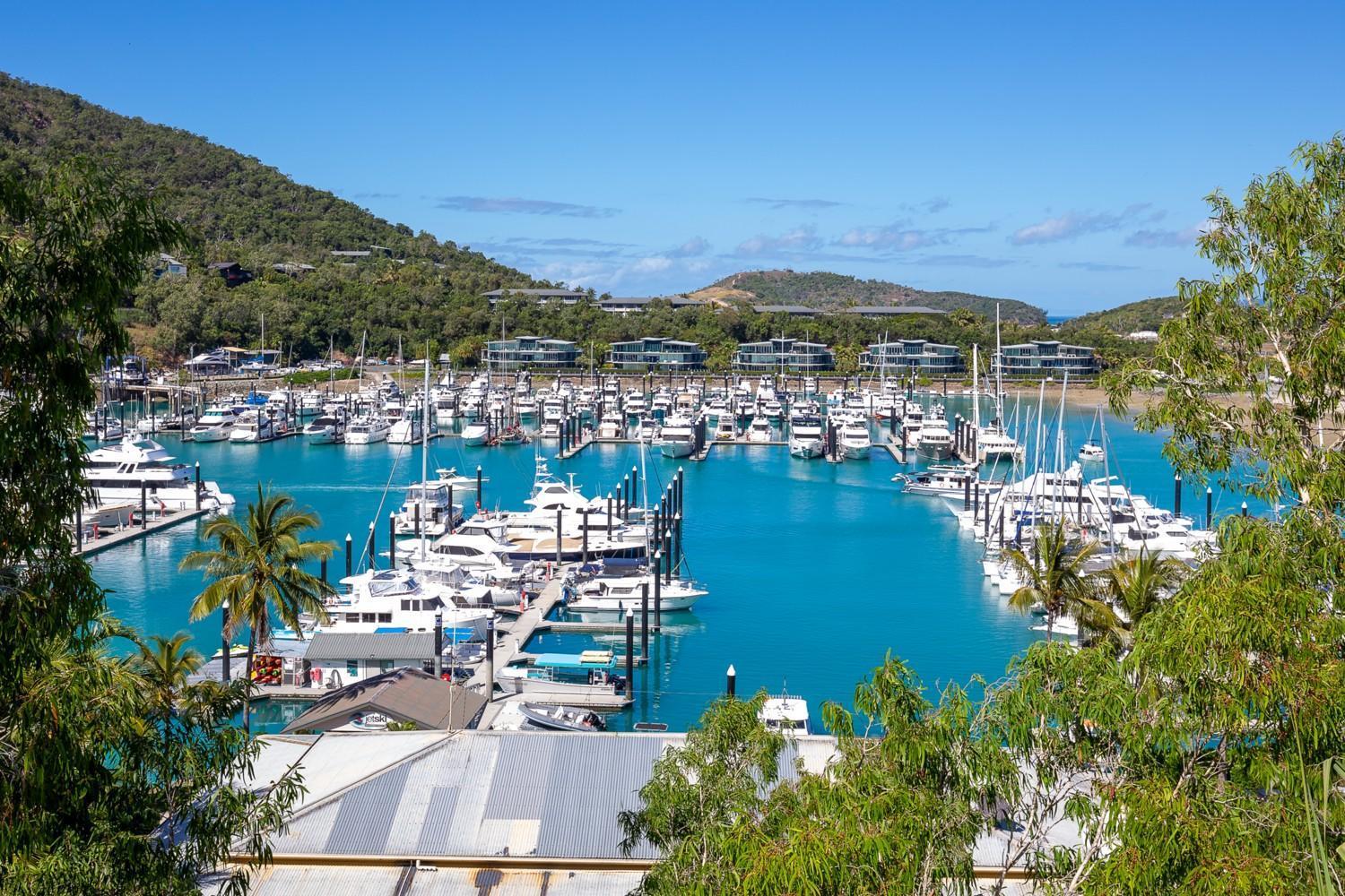 Casuarina Cove Apartments ハミルトン・アイランド エクステリア 写真
