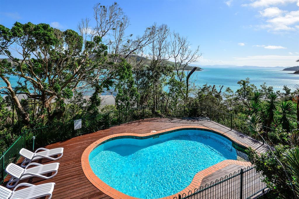 Casuarina Cove Apartments ハミルトン・アイランド エクステリア 写真